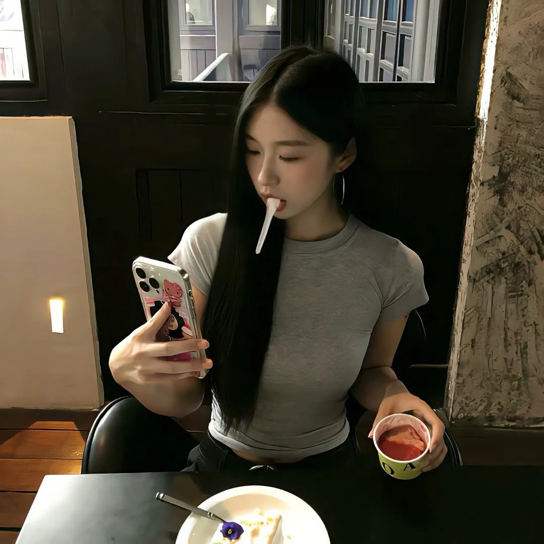 罗密
